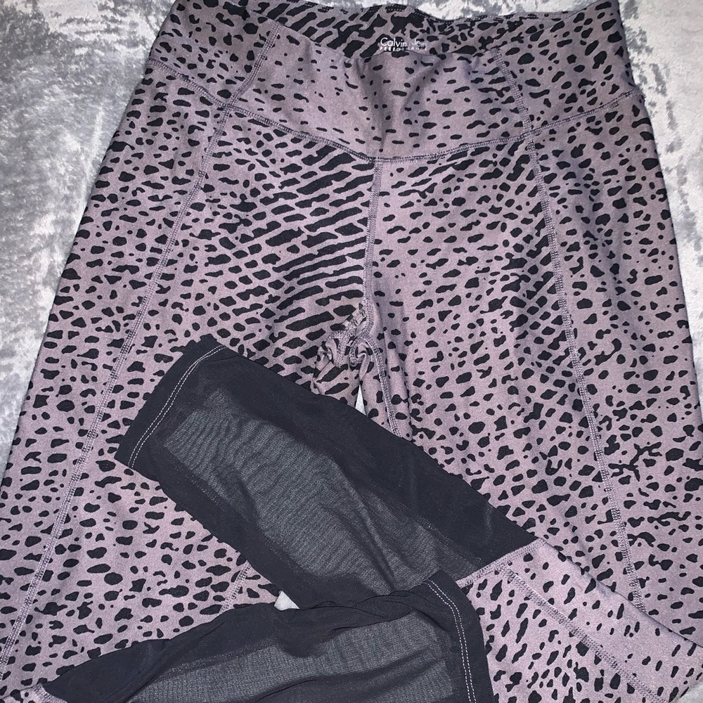 Calvin Klein leopard print leggings 003
